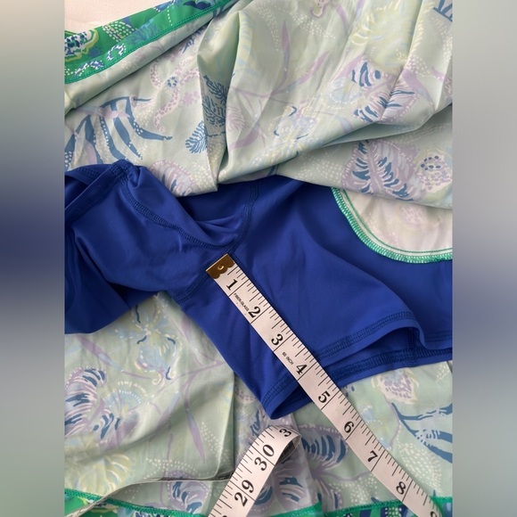 Lilly Pulitzer SILVANA SKORT BOTANICAL GREEN
IN A FLUTTER Pocket S Small - Picture 5 of 10